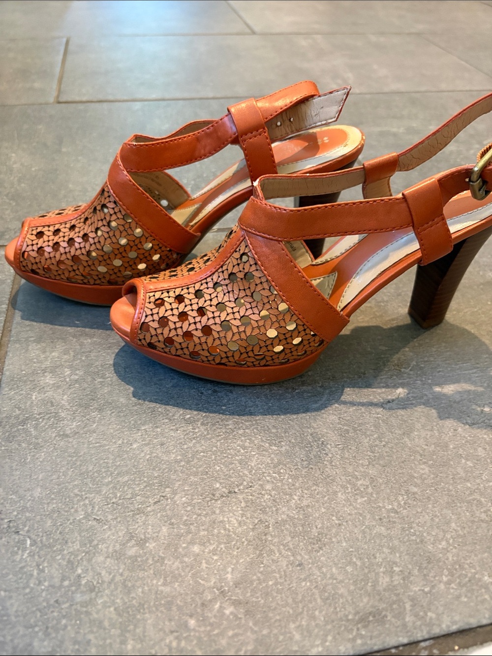 Vintage Naturalizer Women's Orange Peep-Toe Slingback Heels